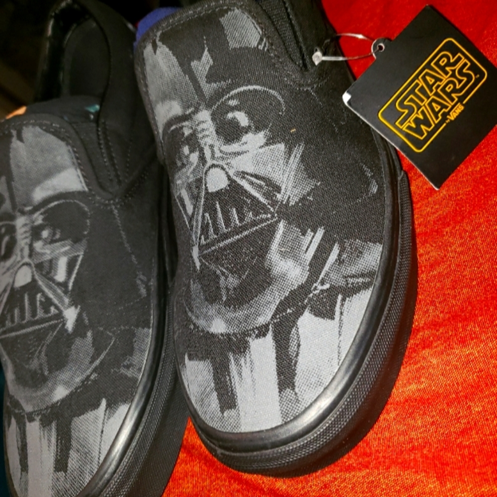 NWT Vans X Star Wars Extremely rare Slip-on Darth Vader print Rubber sole black
